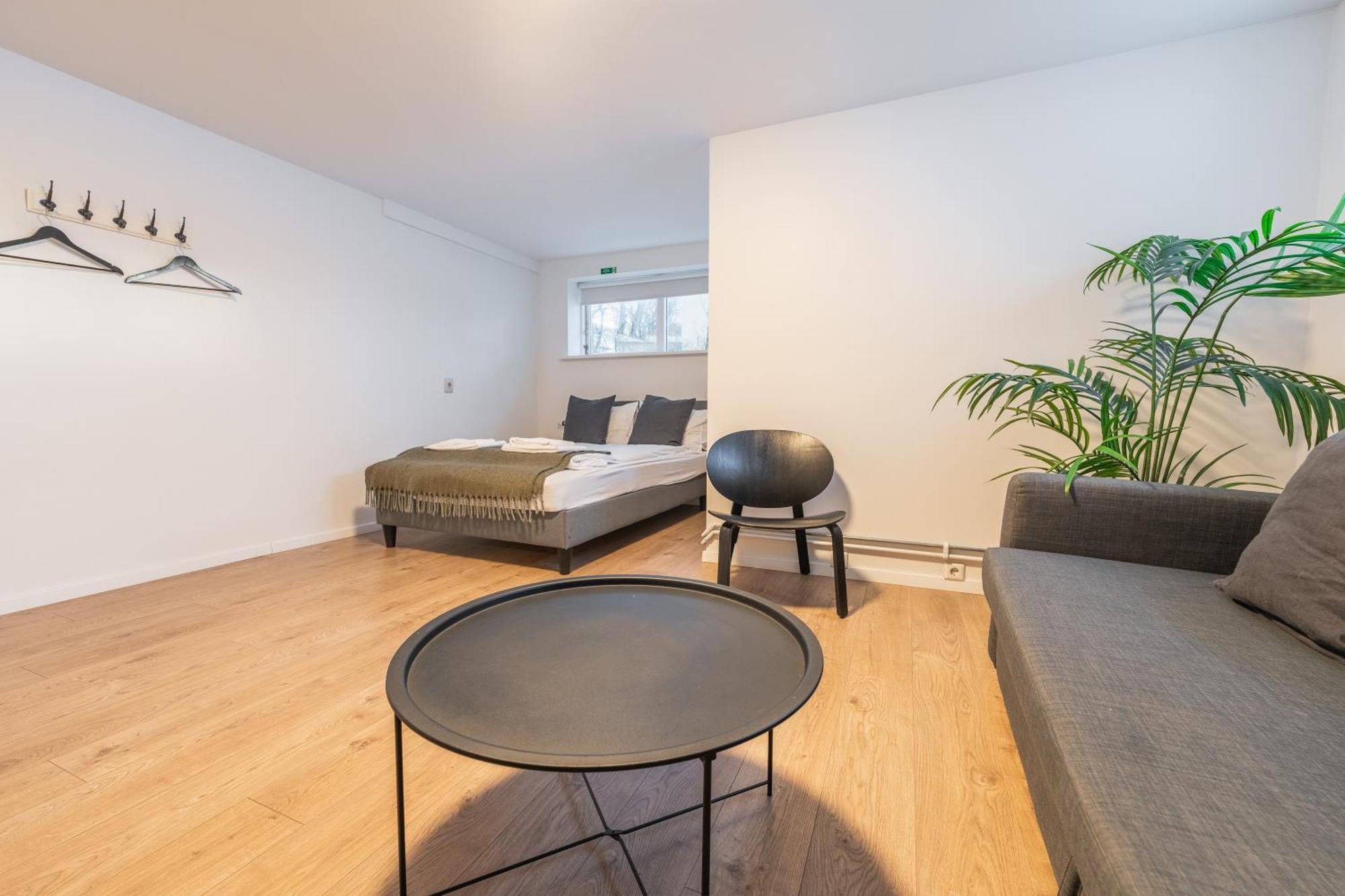 Day Dream Soleyjargata Rooms & Apartments Рейкявик Екстериор снимка